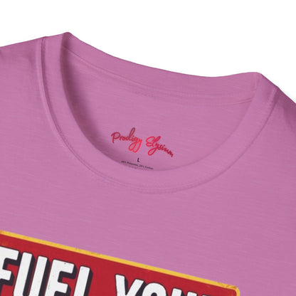 🍔 Fuel Your Hunger Unisex Softstyle T-Shirt – Lässige Mode für Feinschmecker 😋