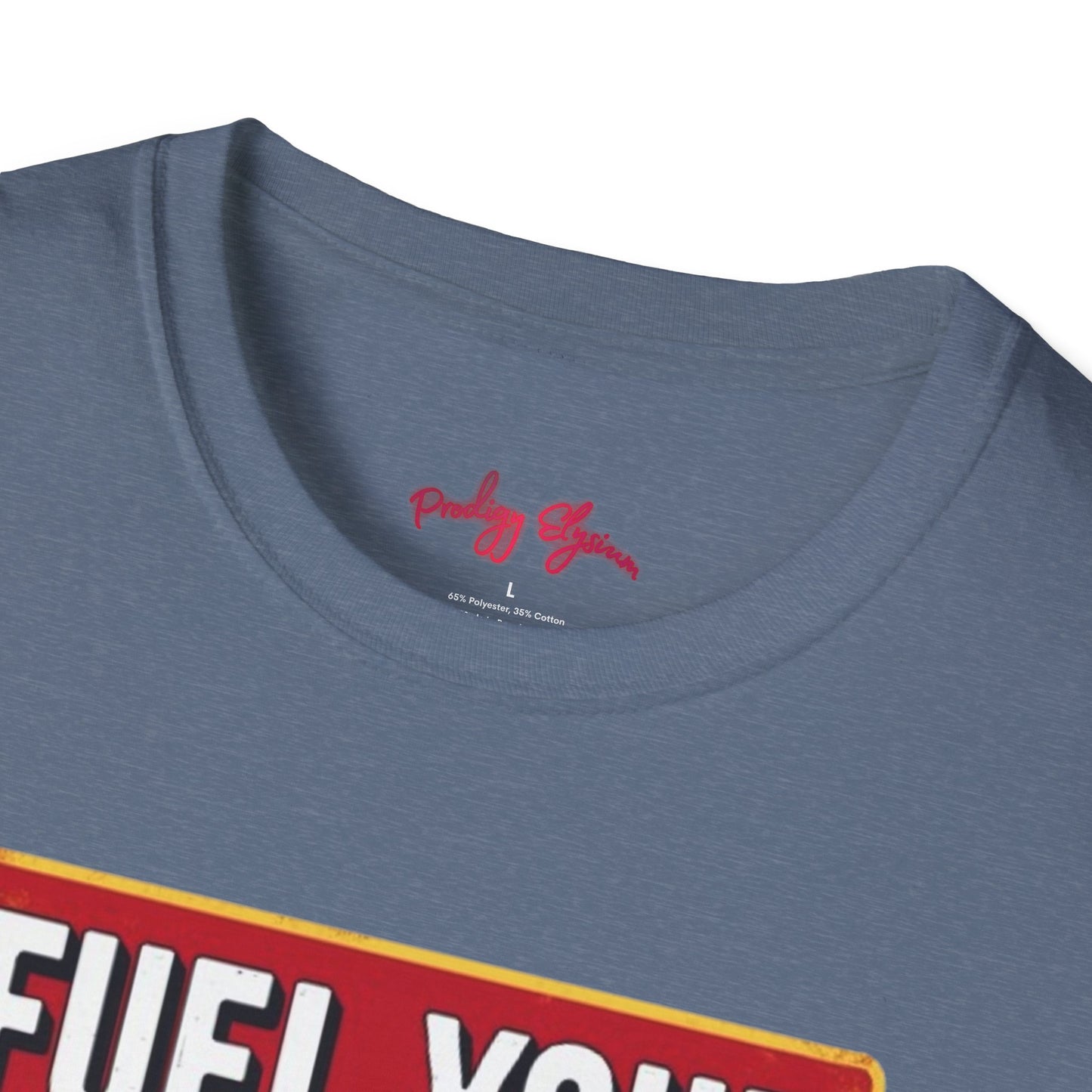 🍔 Fuel Your Hunger Unisex Softstyle T-Shirt – Lässige Mode für Feinschmecker 😋