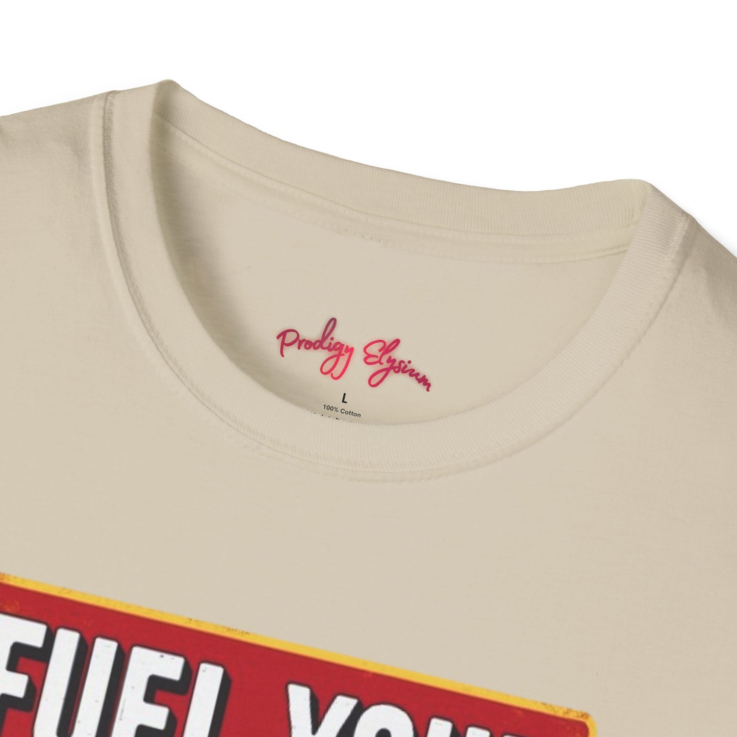 🍔 Fuel Your Hunger Unisex Softstyle T-Shirt – Lässige Mode für Feinschmecker 😋